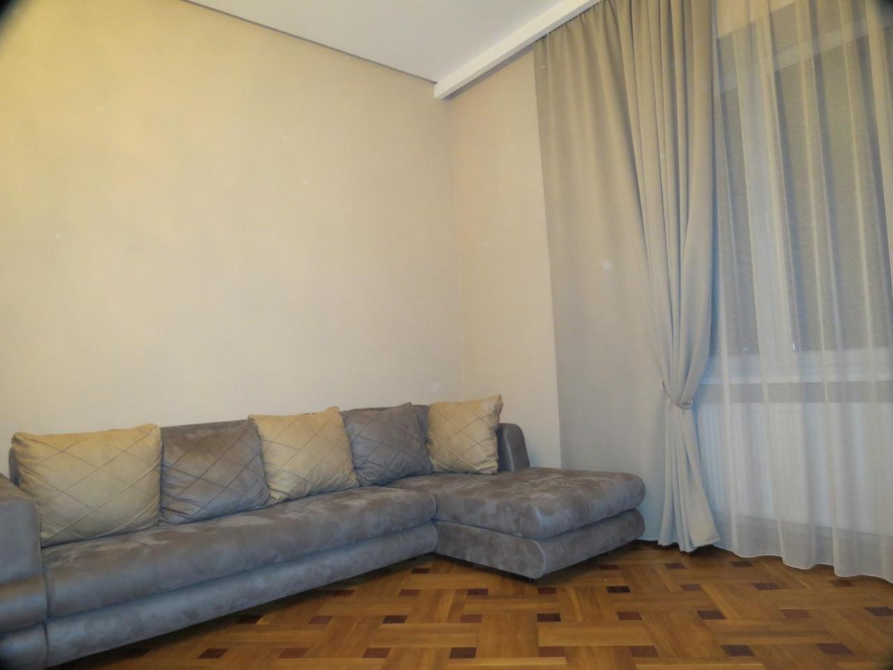 Апартаменты Three Rooms Тбилиси Экстерьер фото