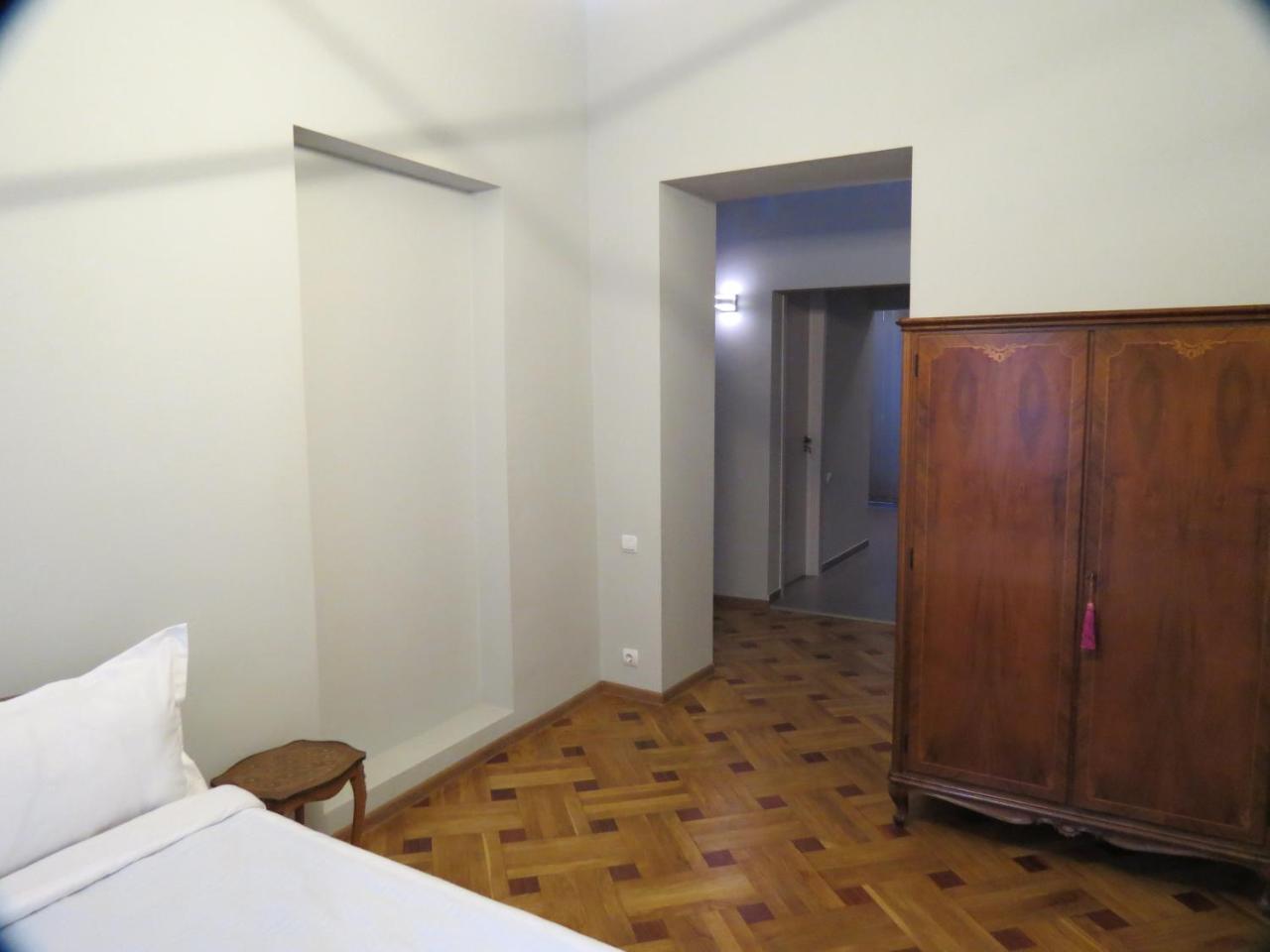 Апартаменты Three Rooms Тбилиси Экстерьер фото