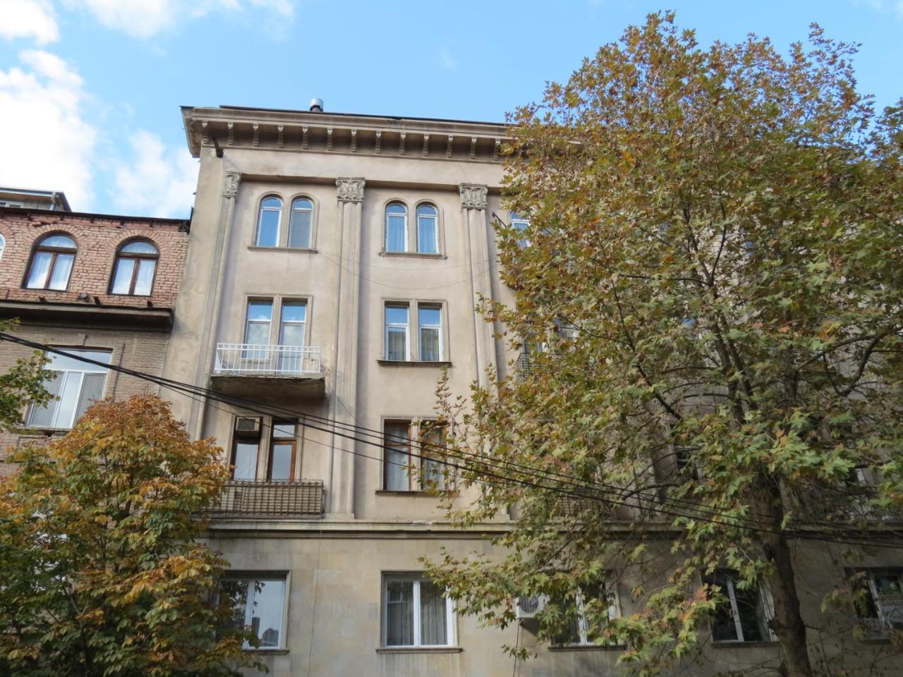 Апартаменты Three Rooms Тбилиси Экстерьер фото